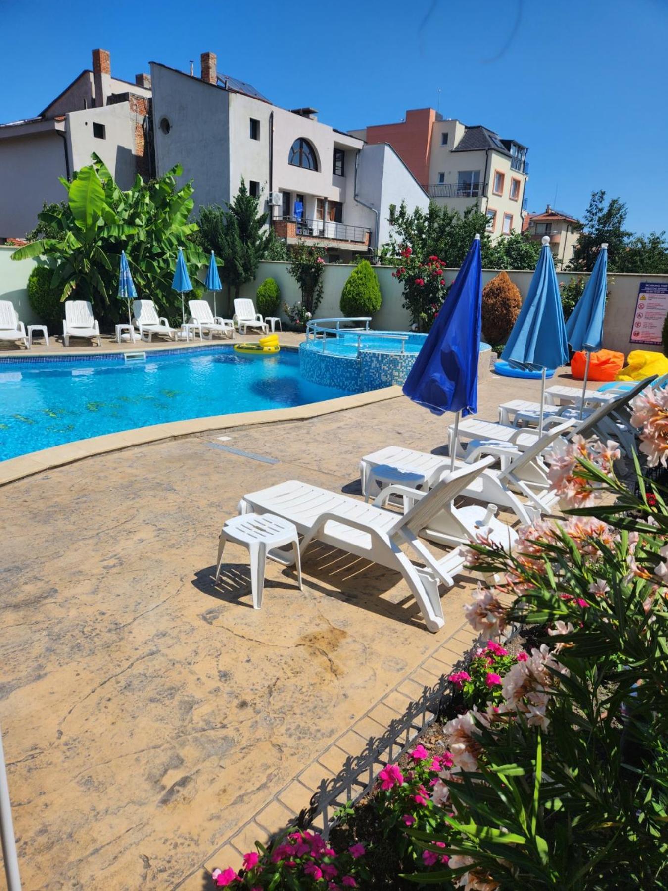 Mirana Family Hotel Burgasz Kültér fotó