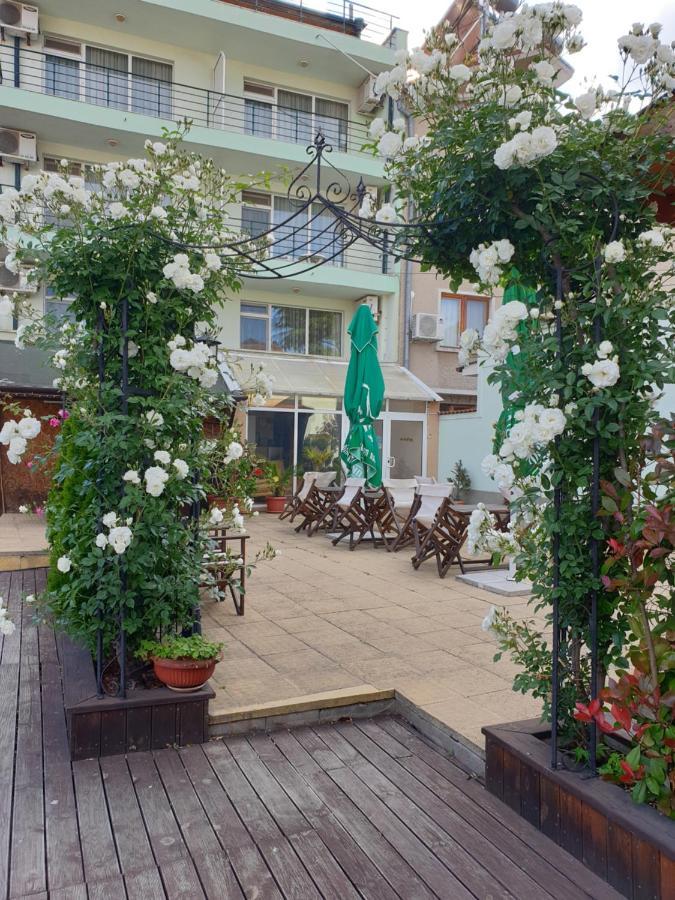 Mirana Family Hotel Burgasz Kültér fotó